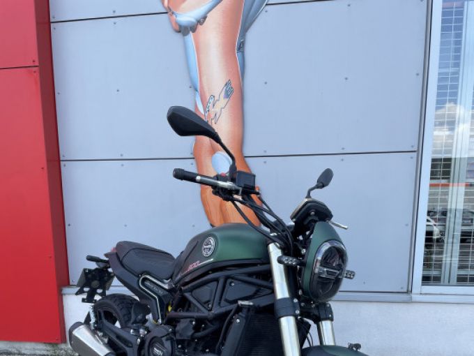 BENELLI LEONCINO 800 4