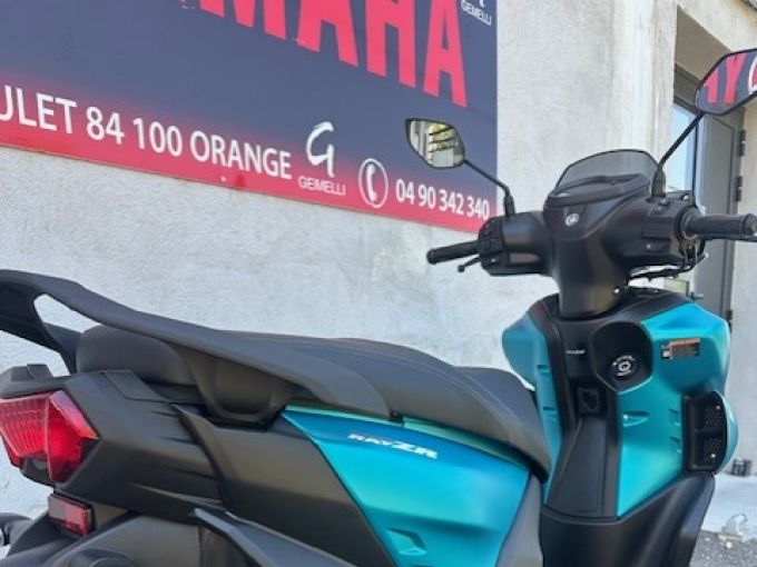 YAMAHA RayZR 125 4