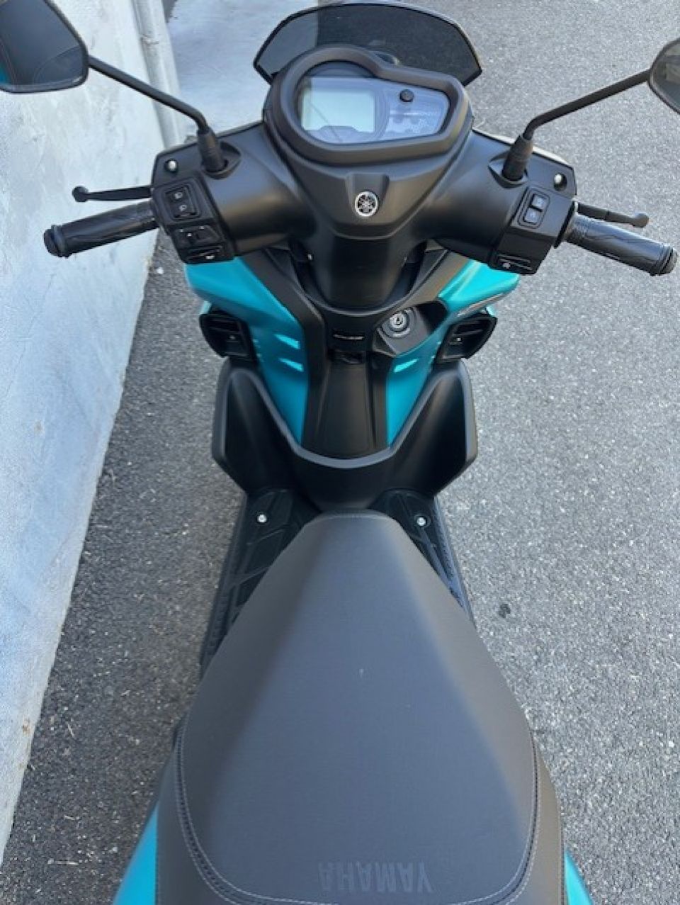 YAMAHA RayZR 125 4