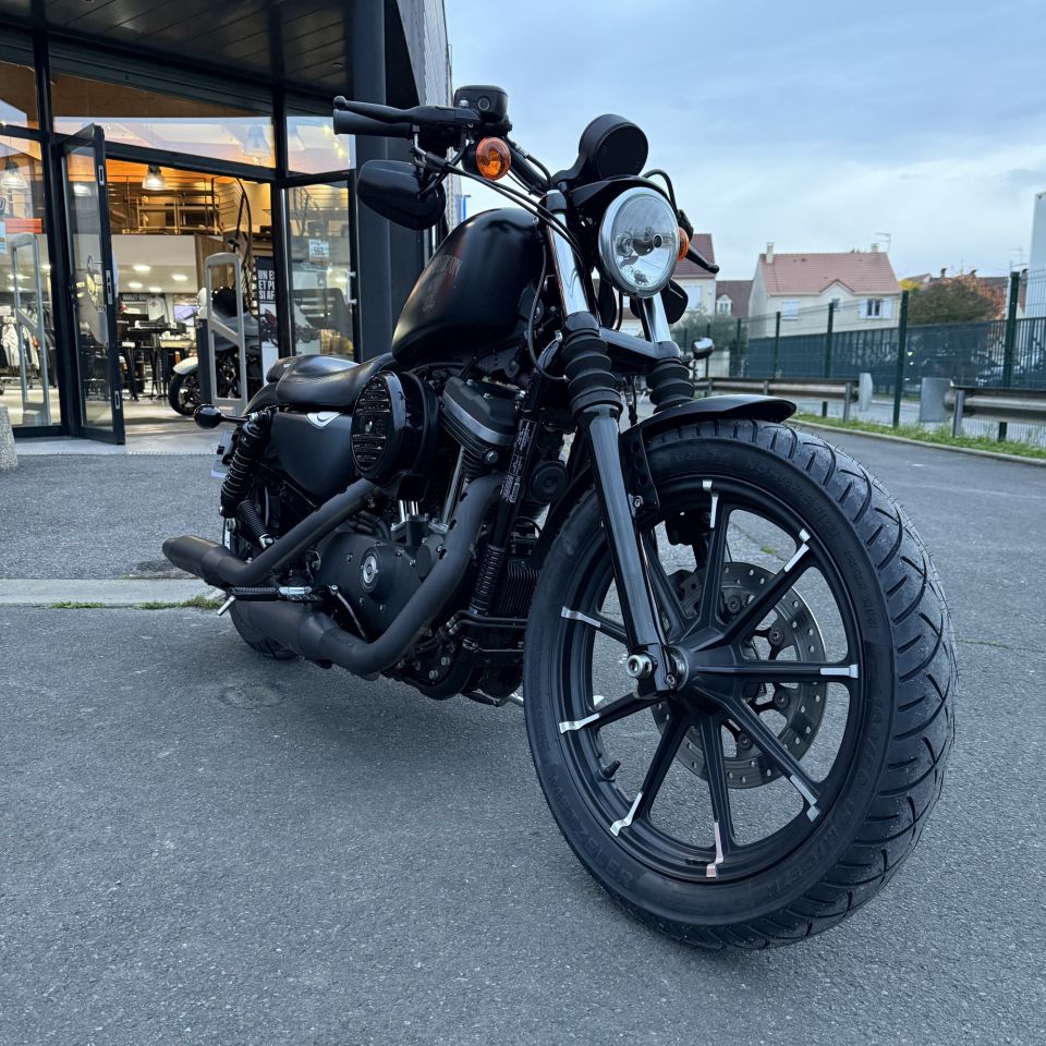 HARLEY-DAVIDSON SPORTSTER IRON 883 N  4