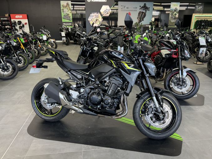 KAWASAKI Z 900 4