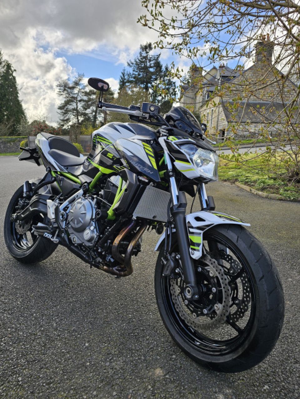 KAWASAKI Z650 ABS 4