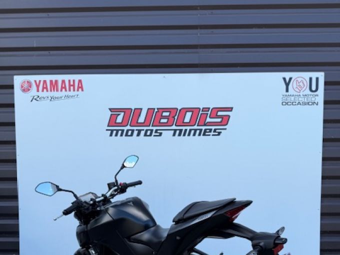 YAMAHA MT-03 4