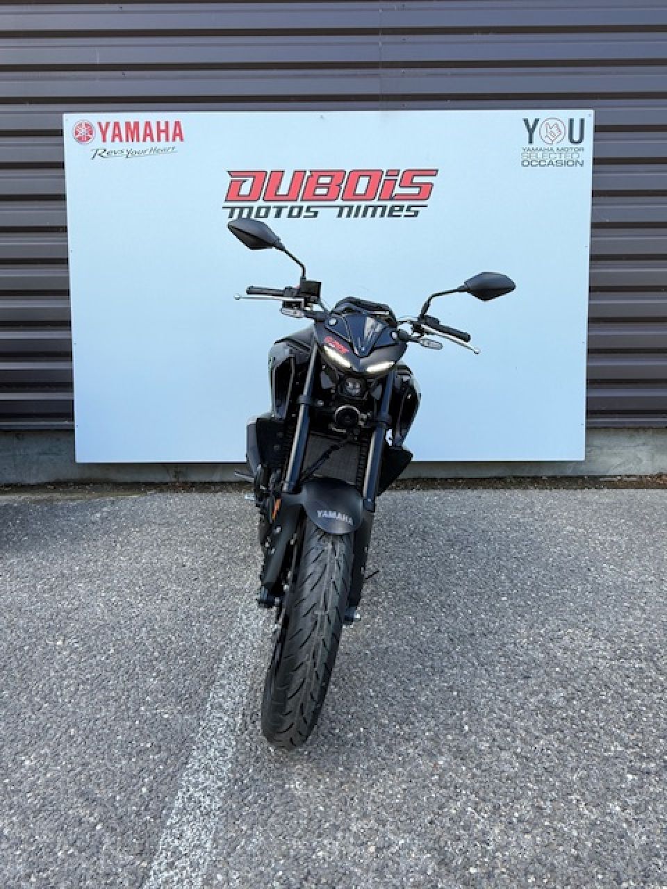 YAMAHA MT-03 4