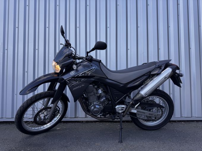 YAMAHA XT 660R 4