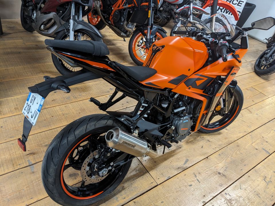 KTM RC 390 ABS 4
