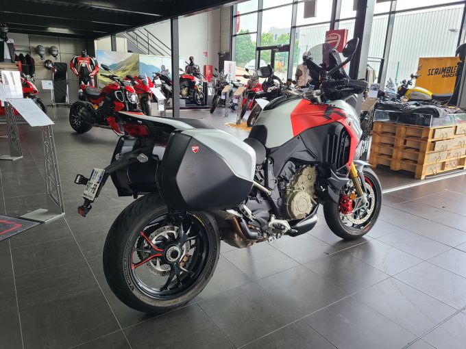 DUCATI MULTISTRADA V4 S 4