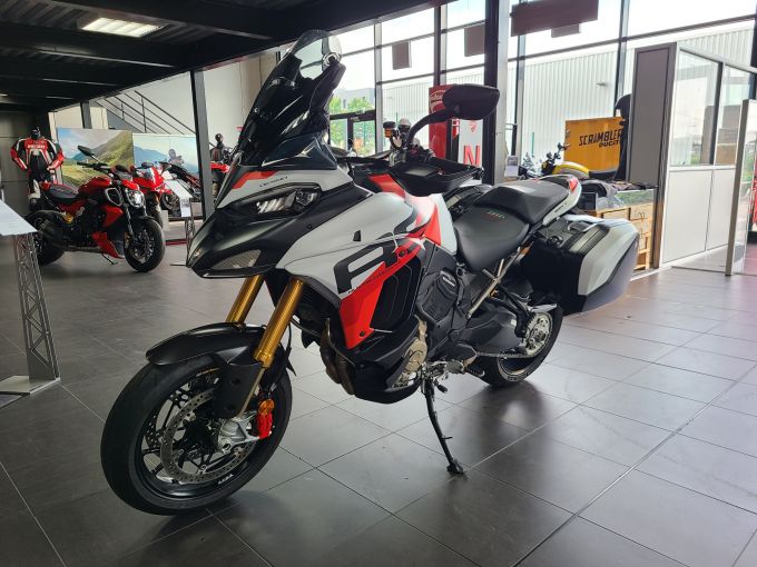 DUCATI MULTISTRADA V4 S 4