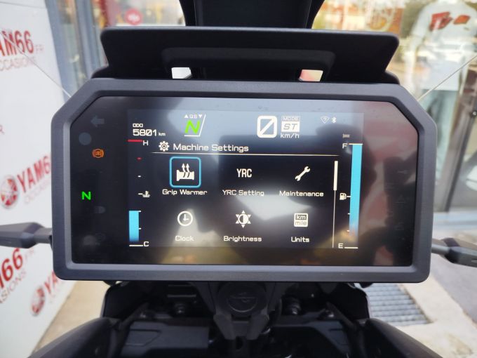 YAMAHA TRACER 9 GT + 4