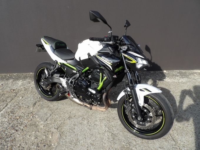 KAWASAKI Z 650 (47.5CV) 4
