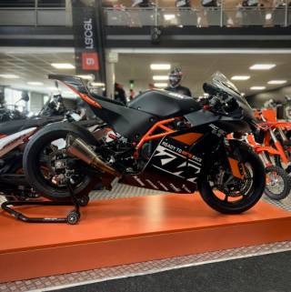 KTM RC 8C - 2023