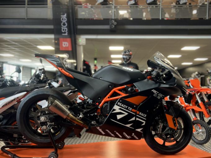 KTM RC 8C 4