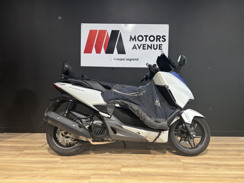 HONDA NSS FORZA 125 4