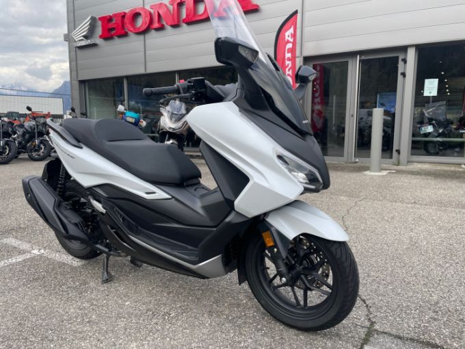 HONDA FORZA 350 4