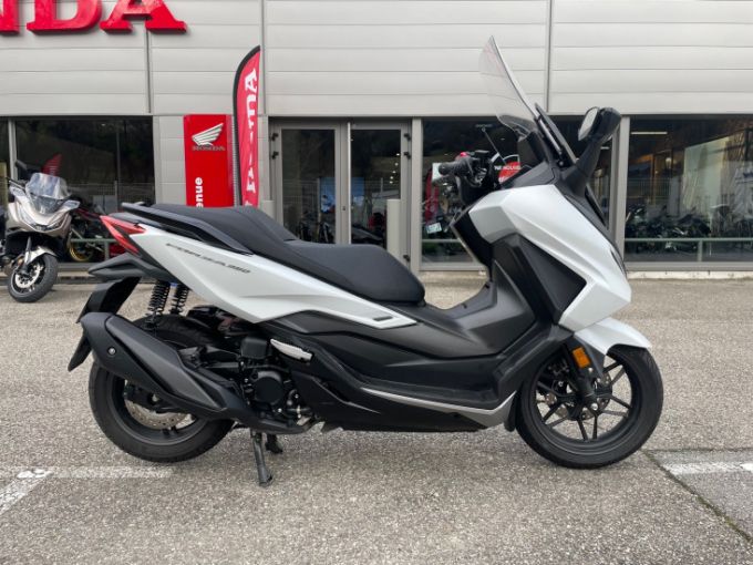 HONDA FORZA 350 4