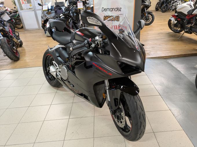 DUCATI PANIGALE V2 4