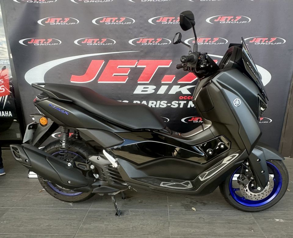 YAMAHA NMAX 125 4