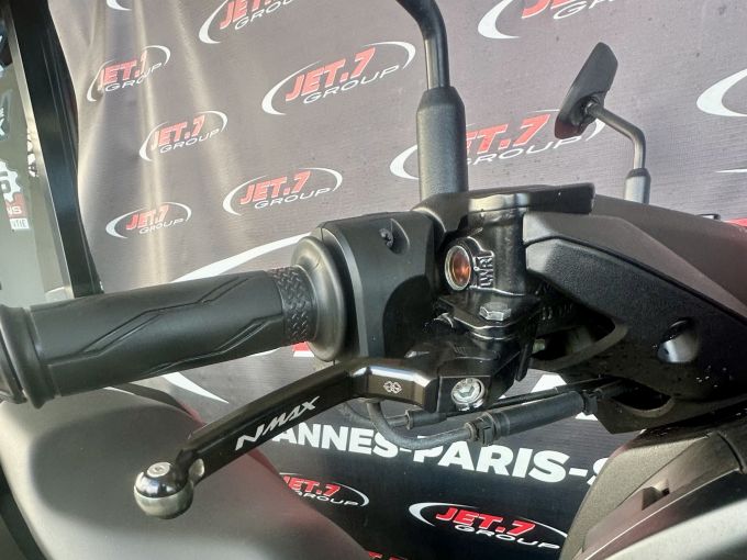 YAMAHA NMAX 125 4