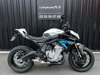 CF MOTO 675NK - 2025