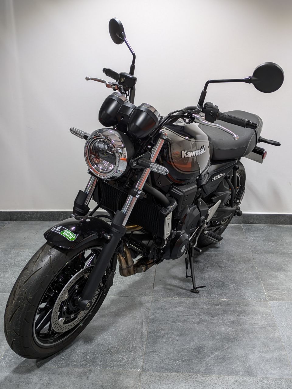 KAWASAKI Z650 RS 4