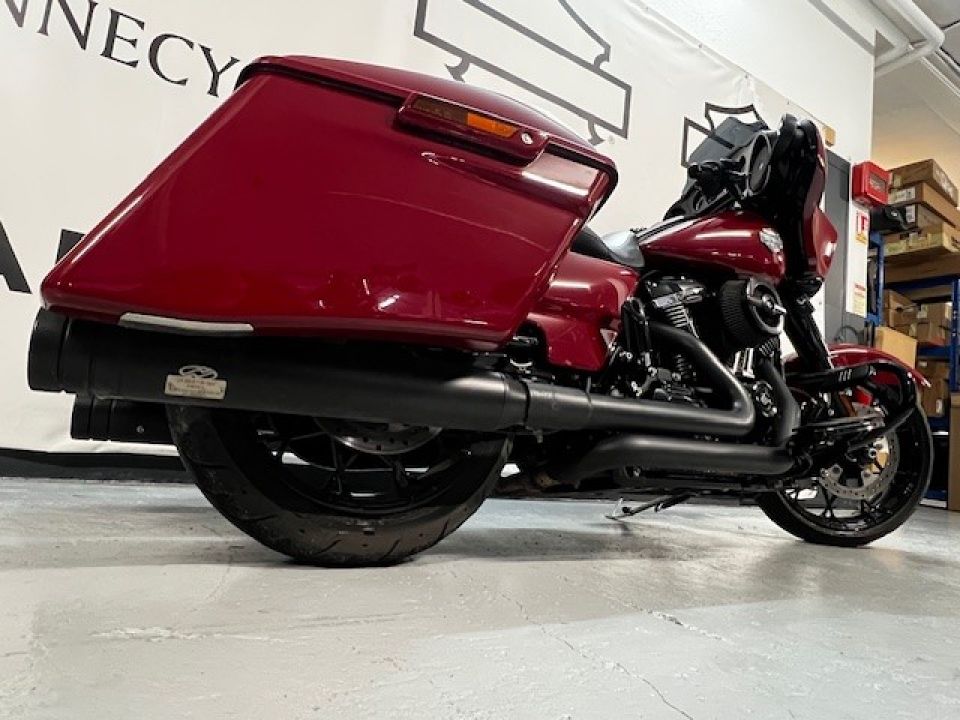 HARLEY-DAVIDSON TOURING STREET GLIDE 1868 SPECIAL 4