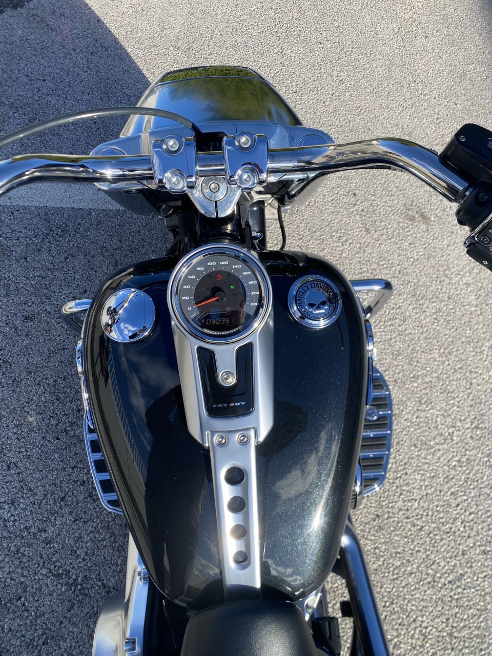 HARLEY-DAVIDSON SOFTAIL FAT BOY 1745 4