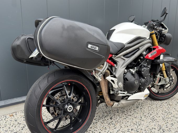 TRIUMPH TRIUMPH 1050 SPEED TRIPLE R 2016 4