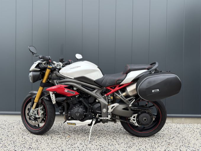 TRIUMPH TRIUMPH 1050 SPEED TRIPLE R 2016 4