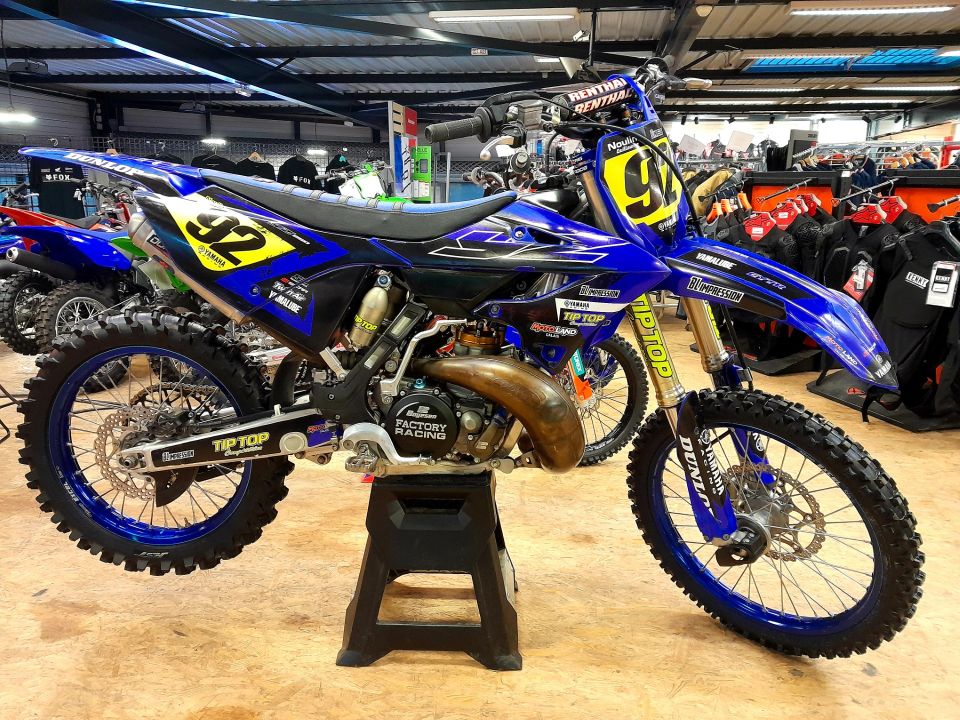 YAMAHA YZ250 4