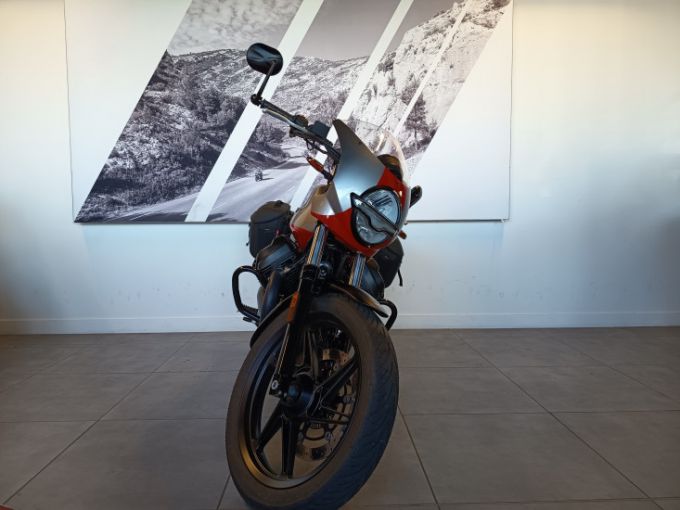 MOTO GUZZI V7 III STONE 4
