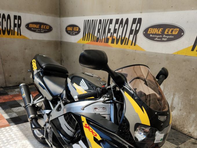 HONDA CBR 4