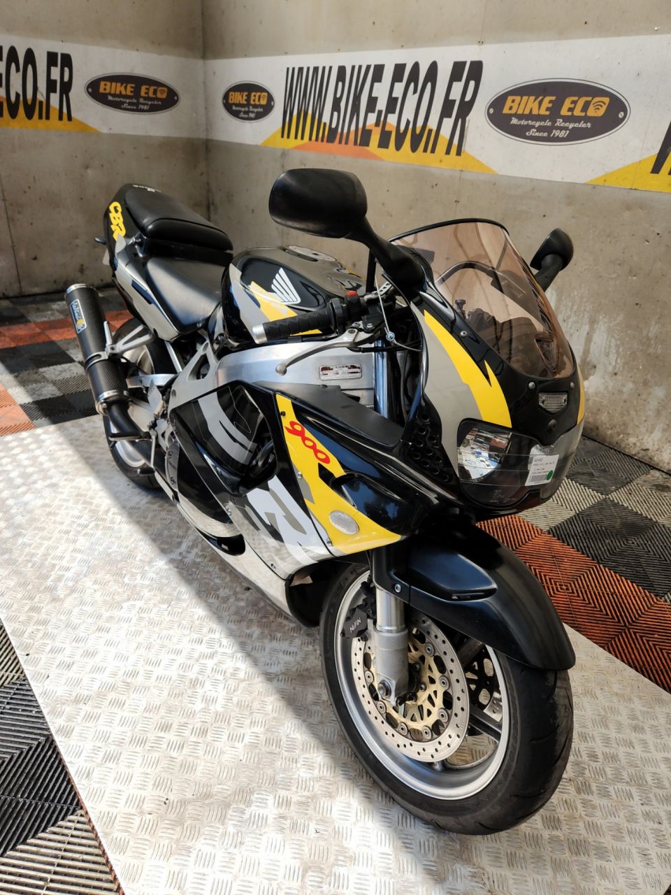 HONDA CBR 4