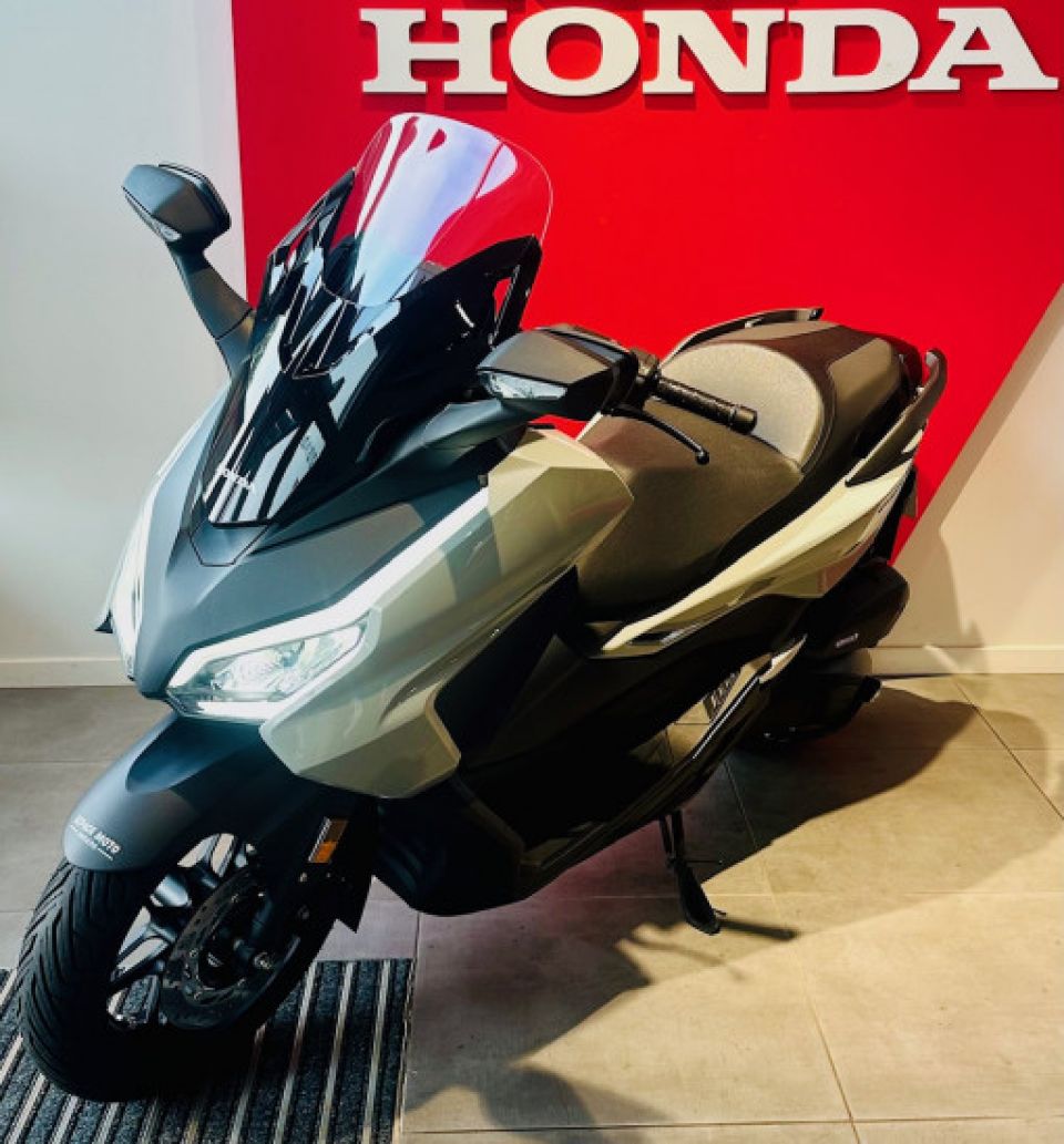 HONDA NSS FORZA 125 4