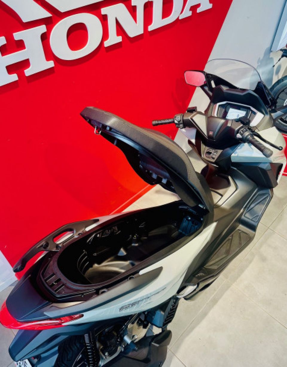 HONDA NSS FORZA 125 4