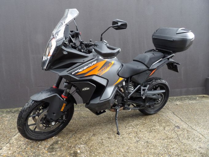 KTM 1290 SUPER ADVENTURE S 4