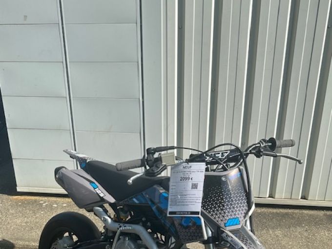 YCF 125 SUPERMOTARD 4