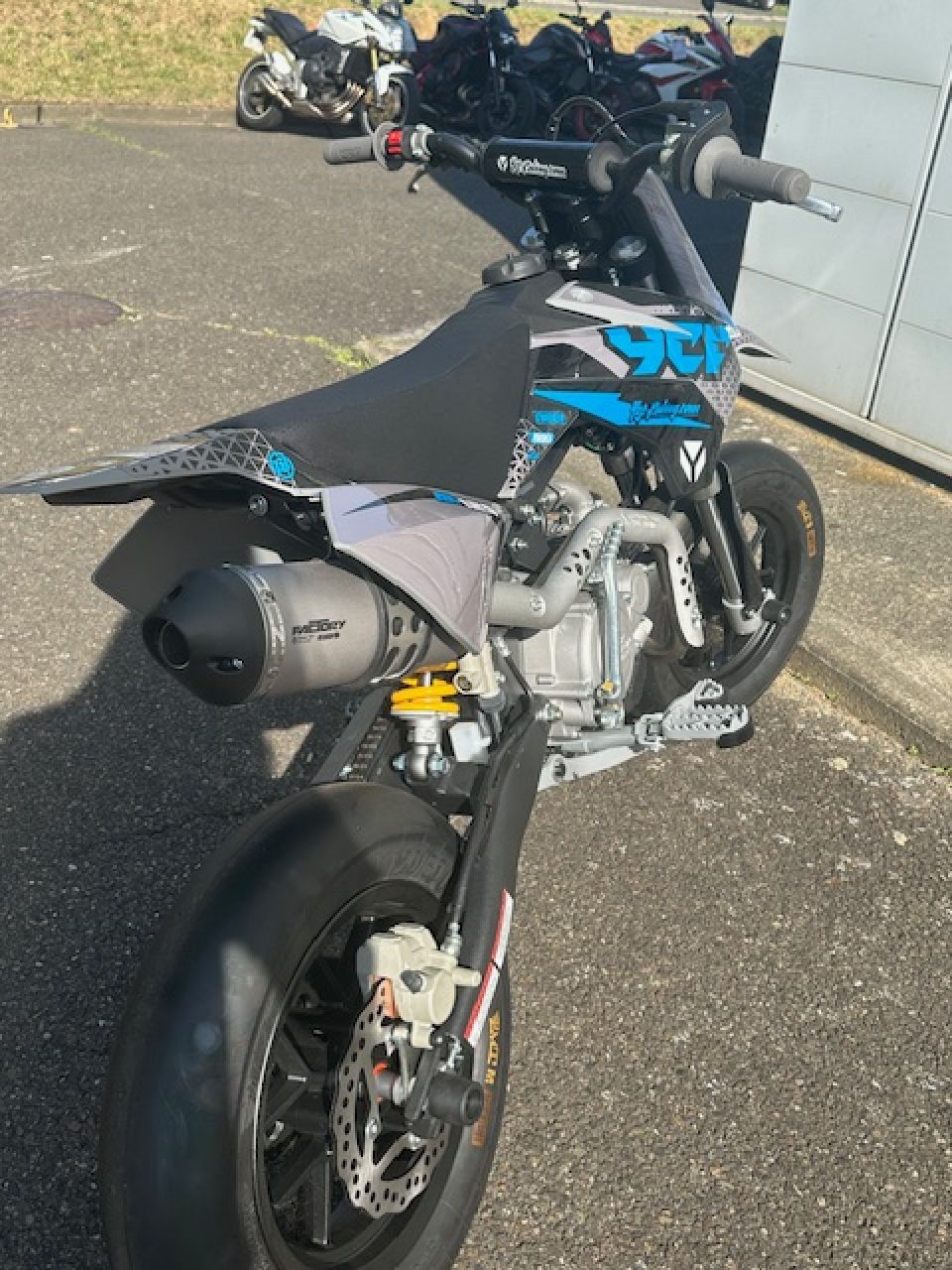 YCF 125 SUPERMOTARD 4
