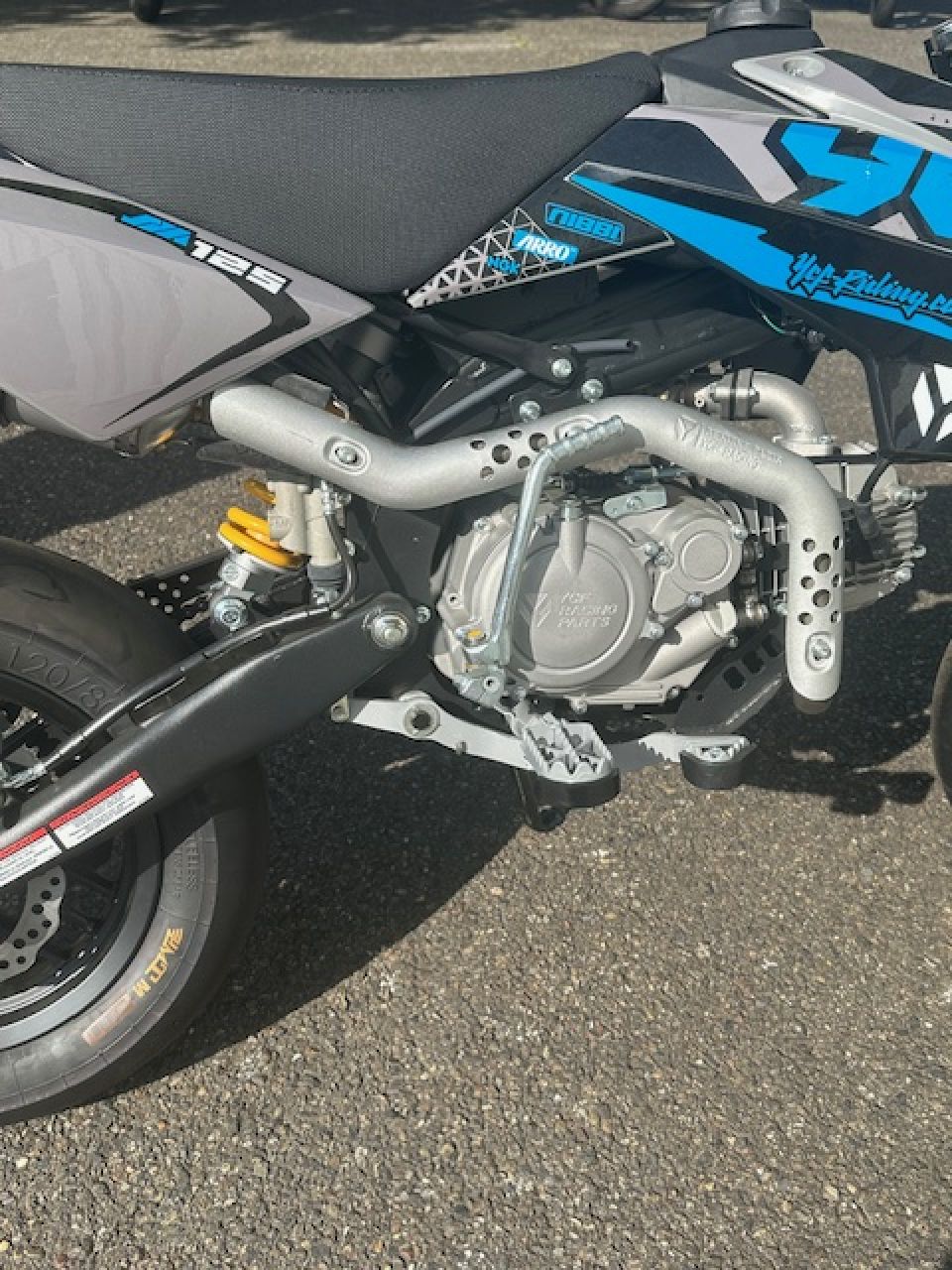 YCF 125 SUPERMOTARD 4