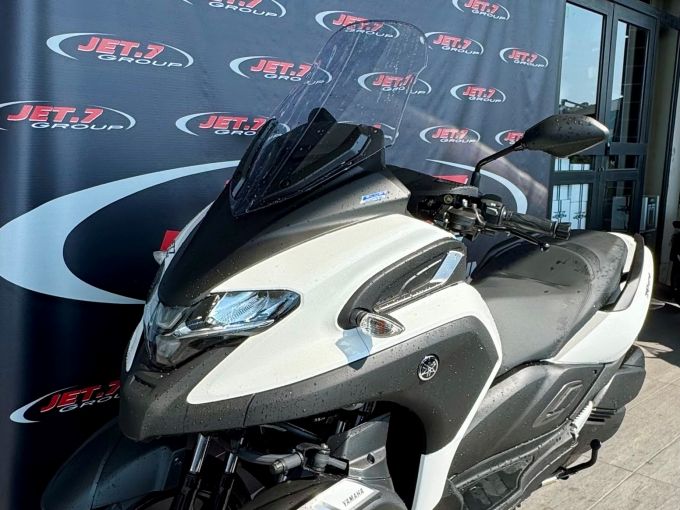 YAMAHA TRICITY 300 4