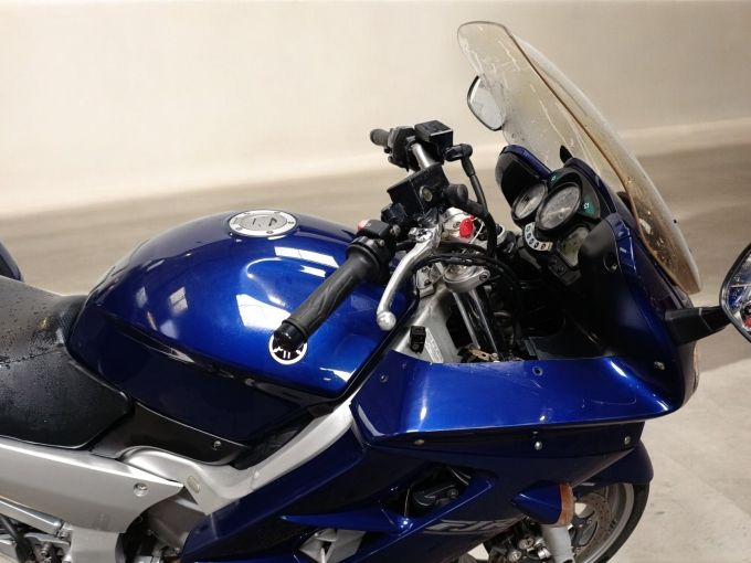 YAMAHA FJR 1300 4