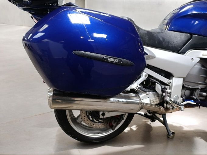 YAMAHA FJR 1300 4
