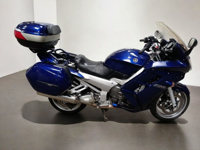 YAMAHA FJR 1300 4