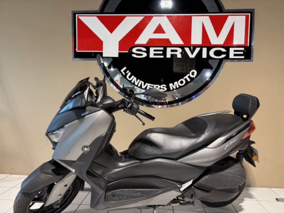 YAMAHA XMAX 300 4