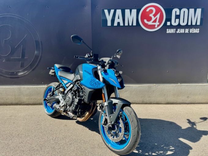 SUZUKI GSX-8S A2 4
