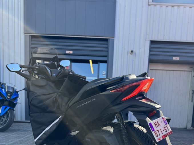 HONDA NSS FORZA 125 4