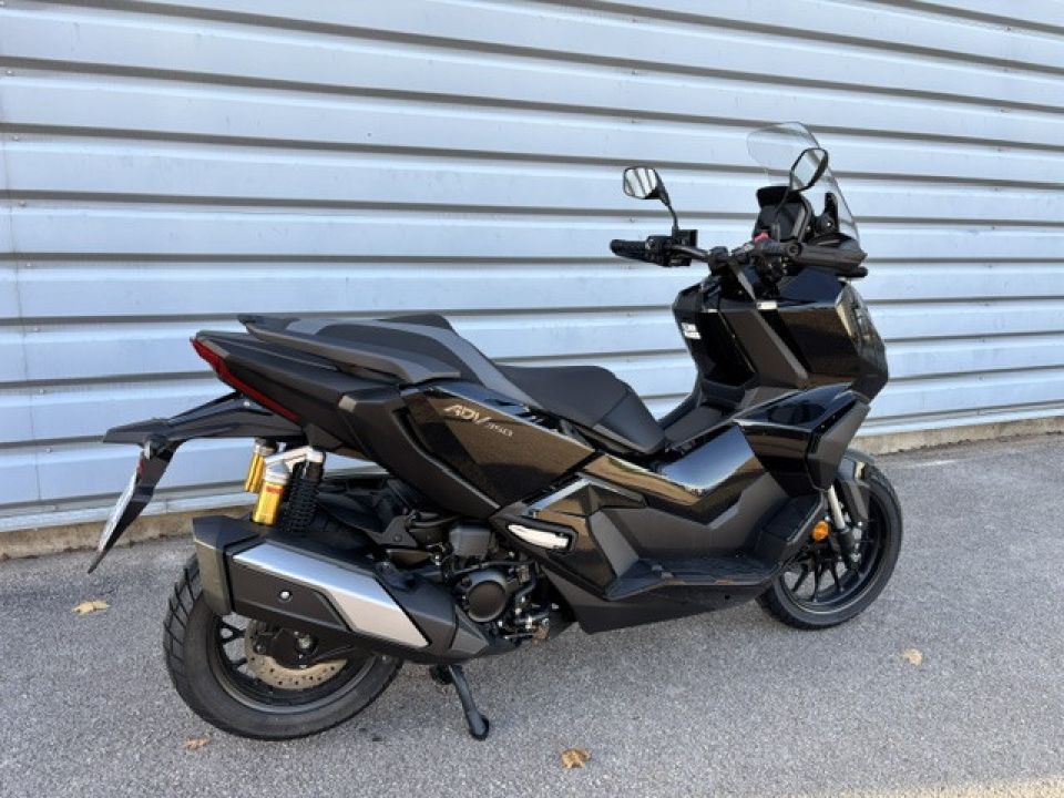 HONDA ADV 350 4
