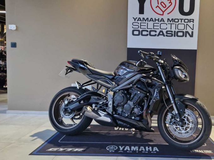 TRIUMPH STREET TRIPLE 765 RS 4