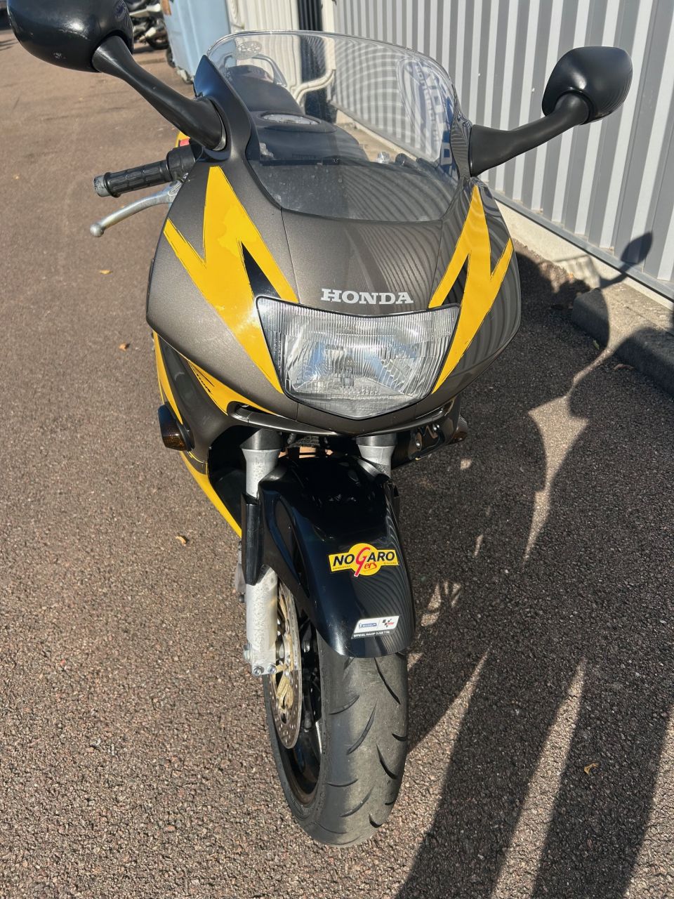 HONDA CBR 600 F 4