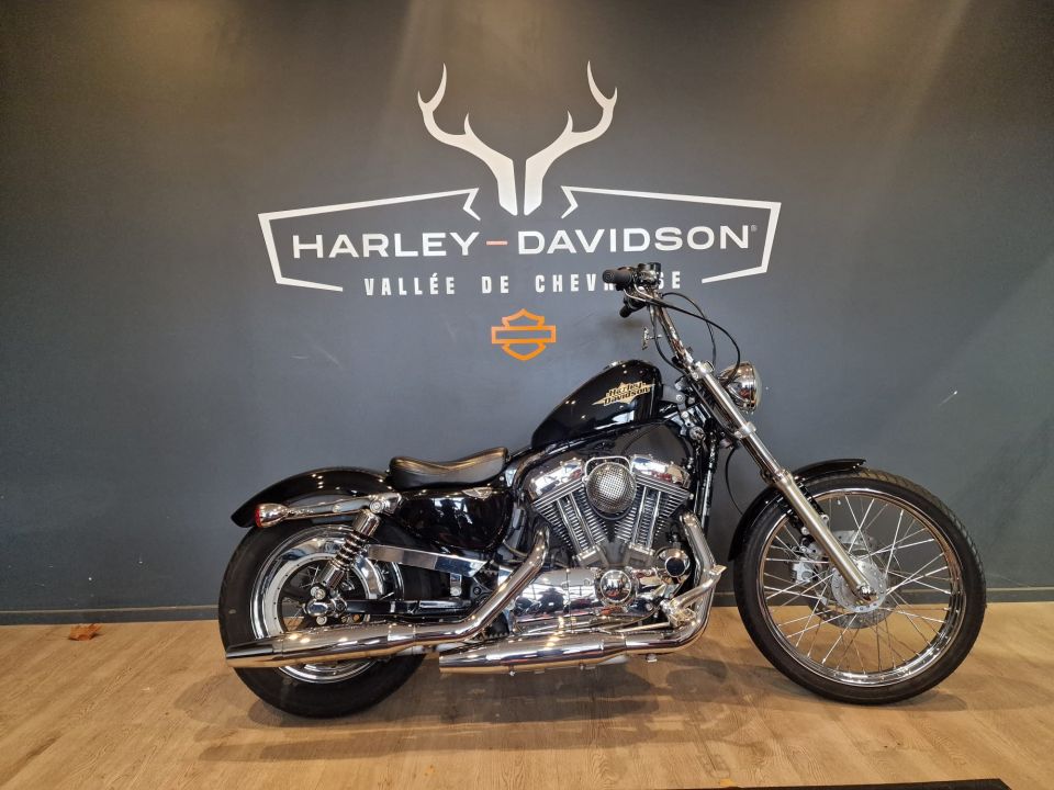 HARLEY-DAVIDSON SPORTSTER SEVENTY-TWO 1200 4