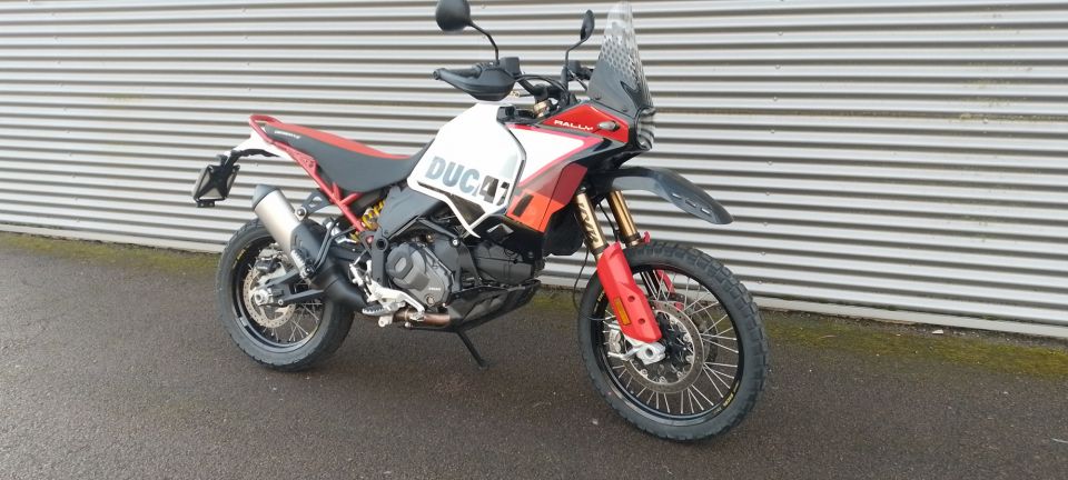 DUCATI DESERT X RALLY 4